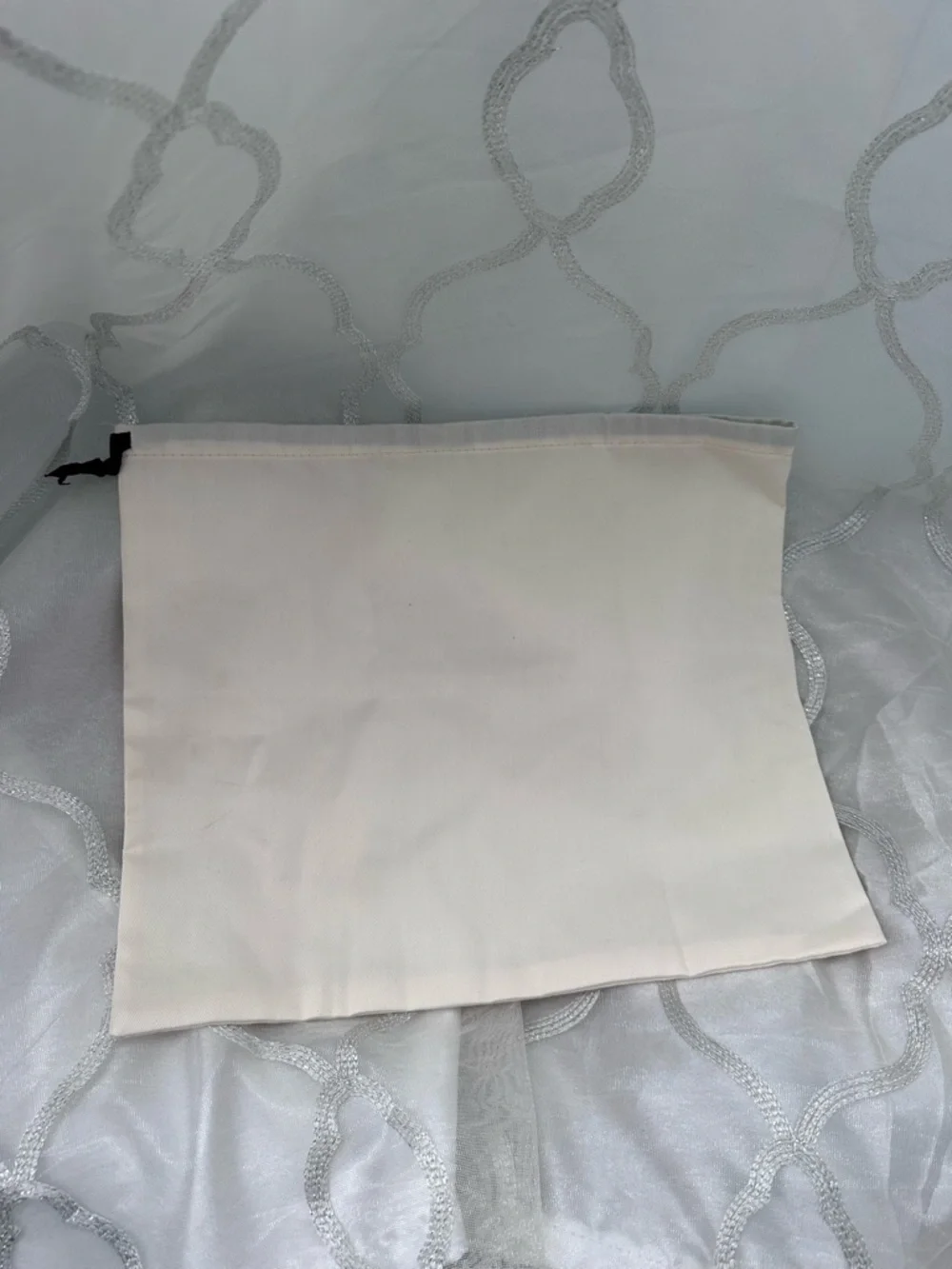 Kate Spade gray crossbody purse